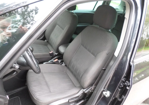 Opel Zafira cena 42900 przebieg: 159000, rok produkcji 2016 z Radom małe 781